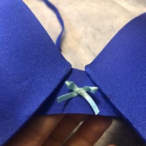 *{NWT!}*Royal Blue Warner's Pushup Unwire 36B Bra